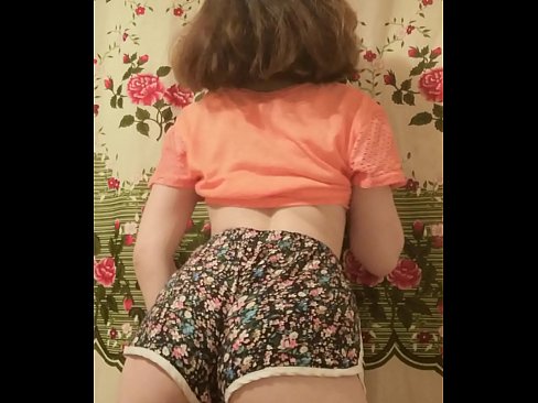 ❤️ Sexy jong baba wat haar kortbroek op kamera uittrek ❌ Fokvideo op af.full-porner-com.ru