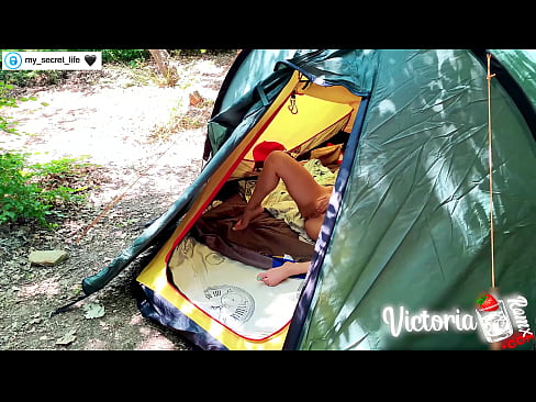 ❤️ Op kamera verfilm Passievolle ruk vreemdeling in 'n tent ❌ Fokvideo op af.full-porner-com.ru